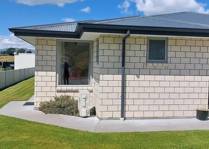 West Meadows Wanaka